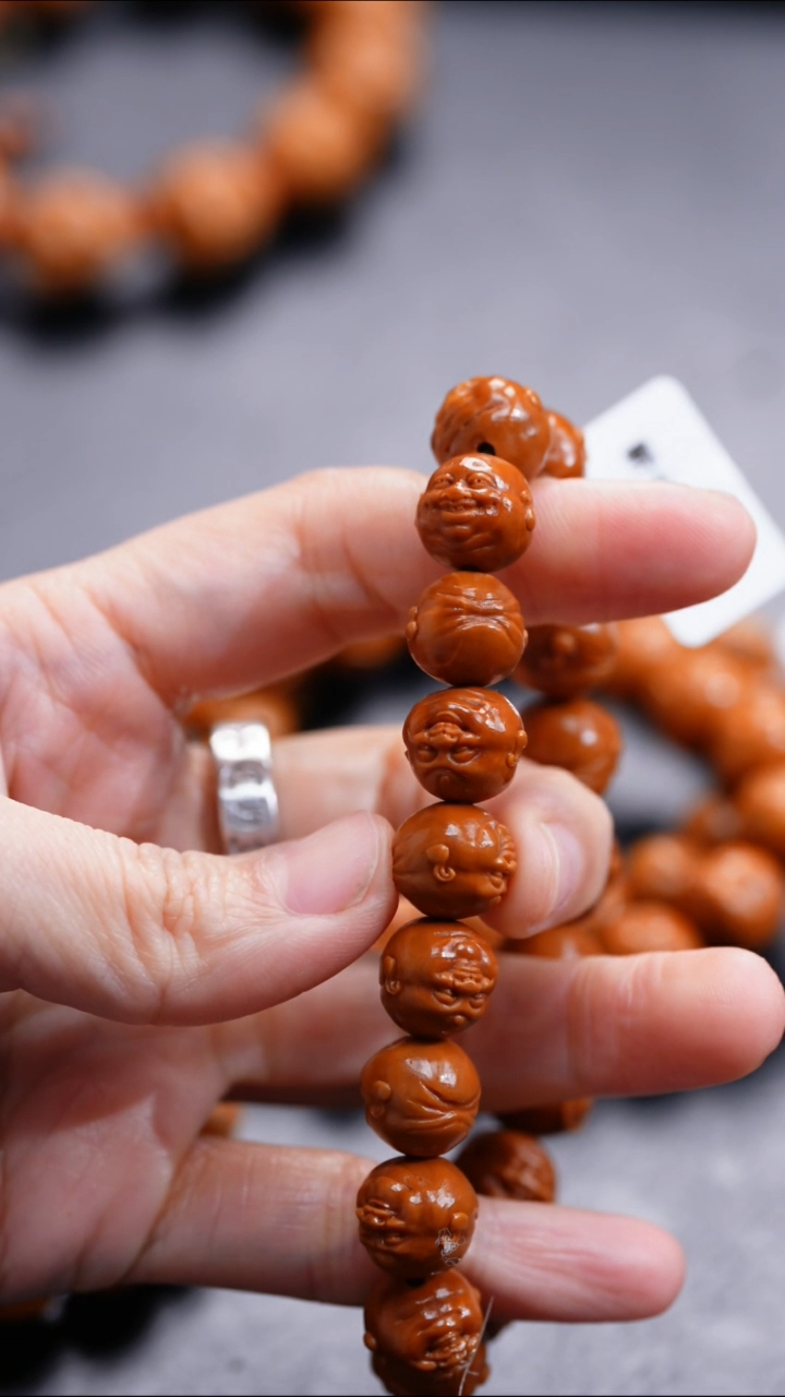 【闪购商品】橄榄核吊坠橄榄核