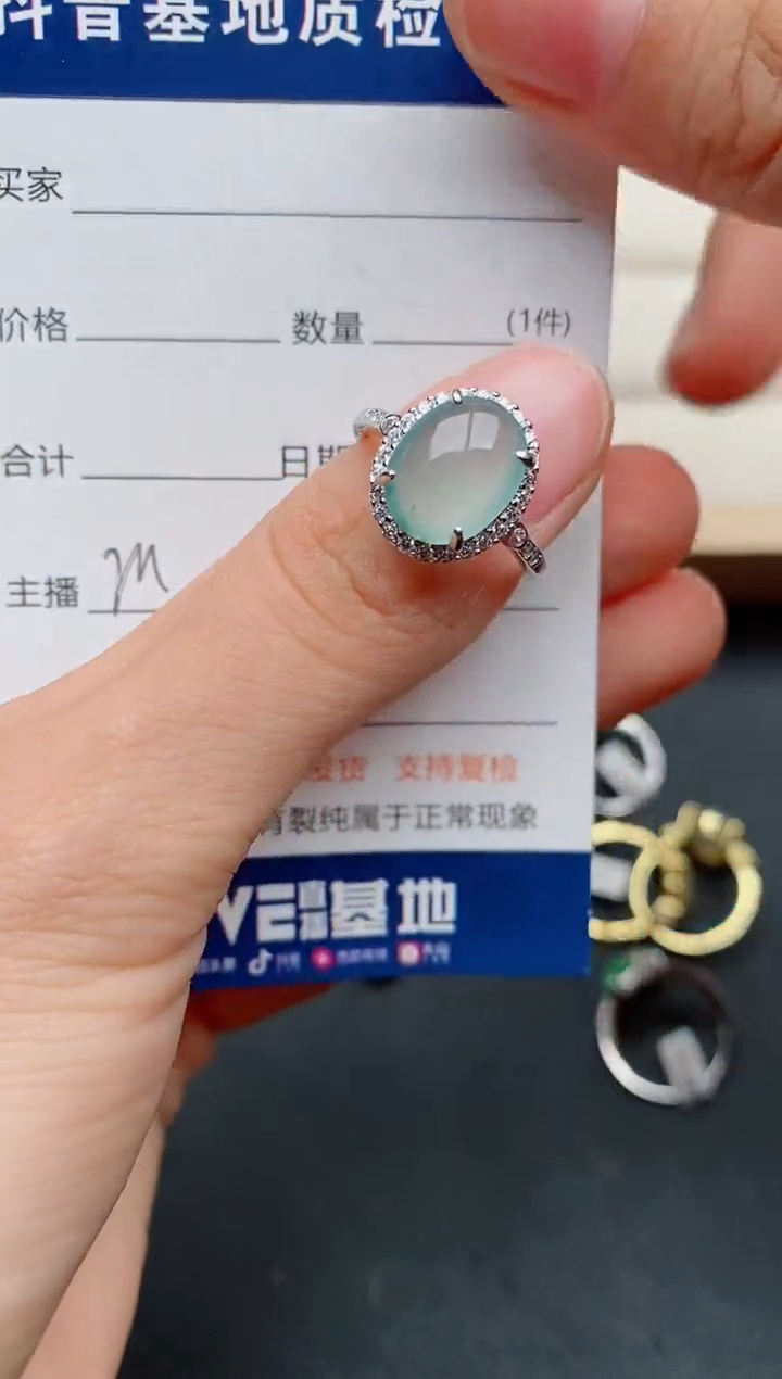 【闪购商品】翡翠戒指银S925镶嵌.........
