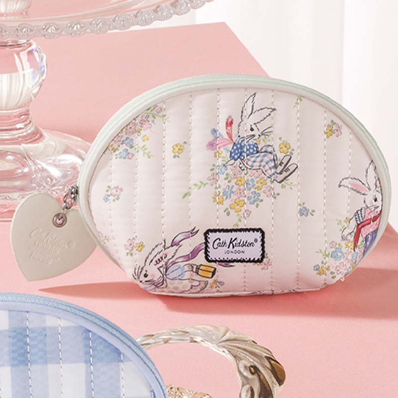 【名创优品XCath Kidston联名】 花园工坊系列花野兔踪贝壳化妆包