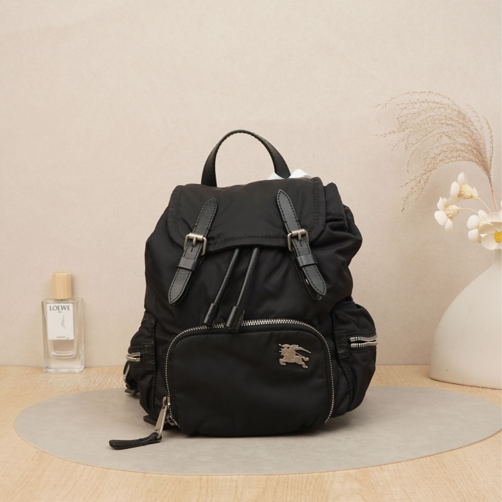 95新 BURBERRY/博柏利  博柏利双肩包黑色尼龙/DS045972