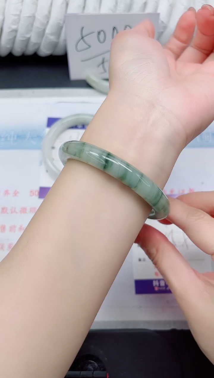 【闪购商品】石英质玉手镯未镶嵌71-56.5