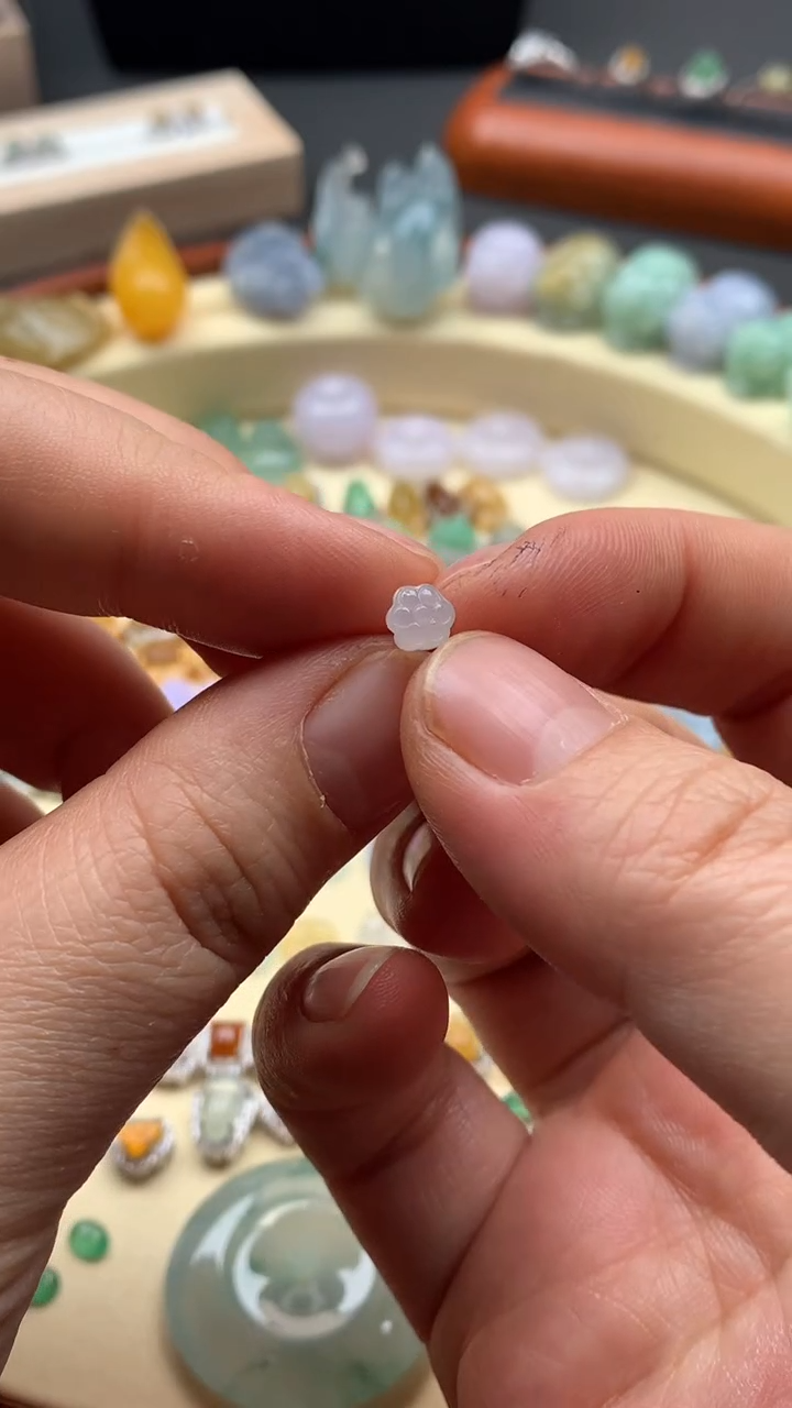 【闪购商品】翡翠颈饰银S925镶嵌翡翠莲蓬