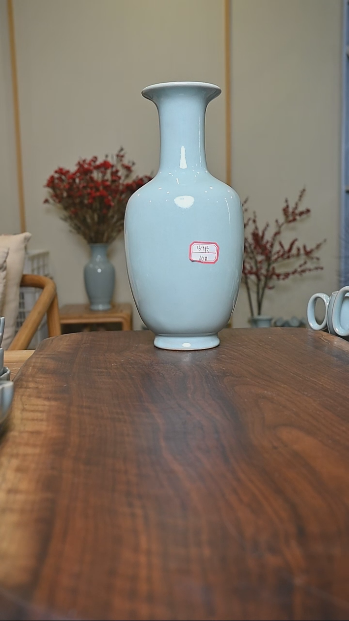 【闪购商品】其他60#玉兰瓶 微瑕天青釉 无款