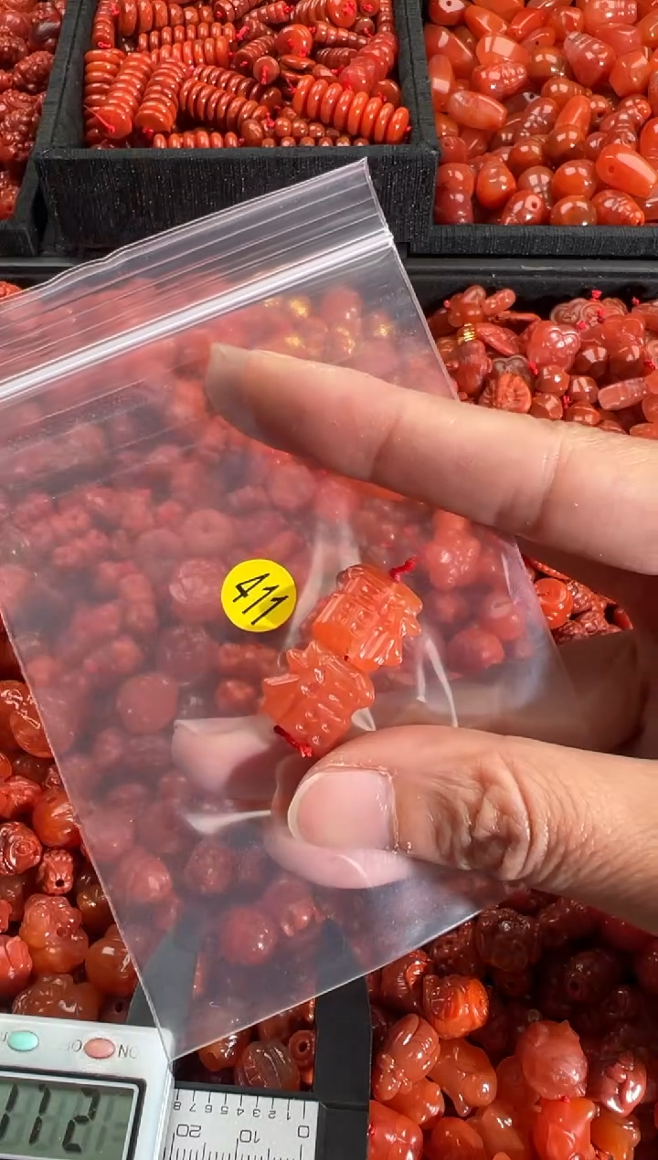 【闪购商品】南红玛瑙颈饰未镶嵌1