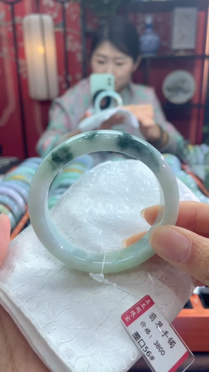 【闪购商品】翡翠手镯未镶嵌4400*****