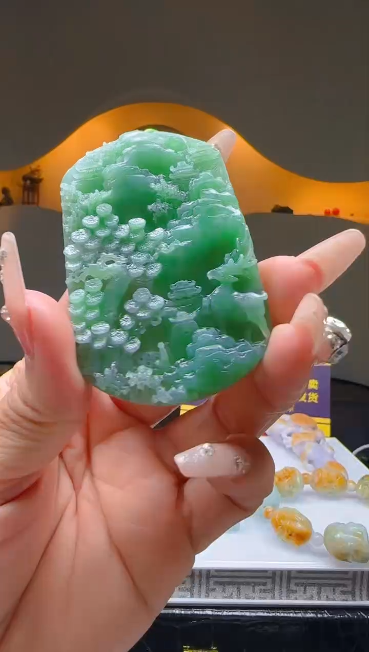 【闪购商品】定制翡翠未镶嵌Q03330翡翠毛货