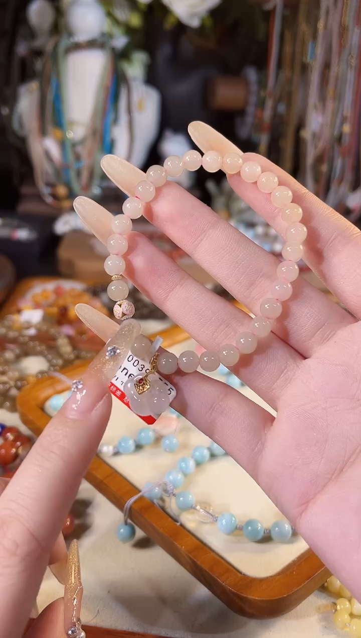 【闪购商品】和田玉手链未镶嵌多样性发货其一