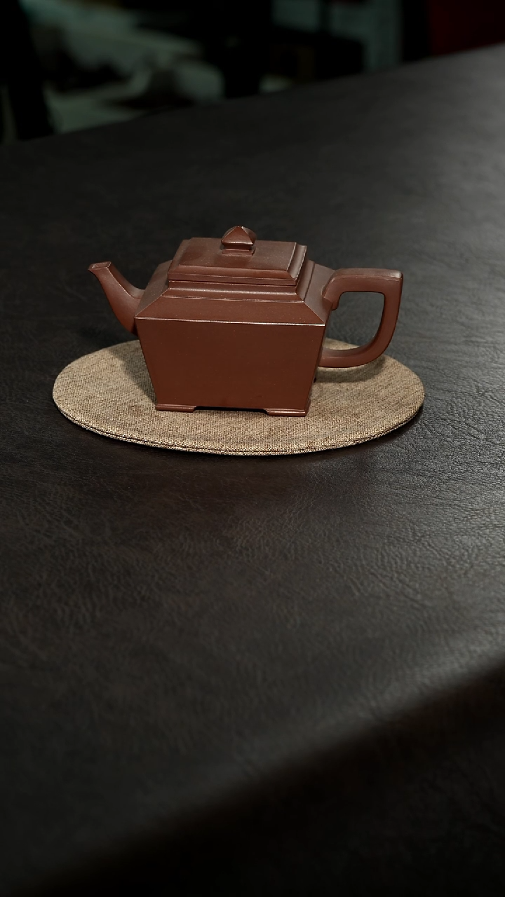 茶壶紫砂57老紫泥四方300cc