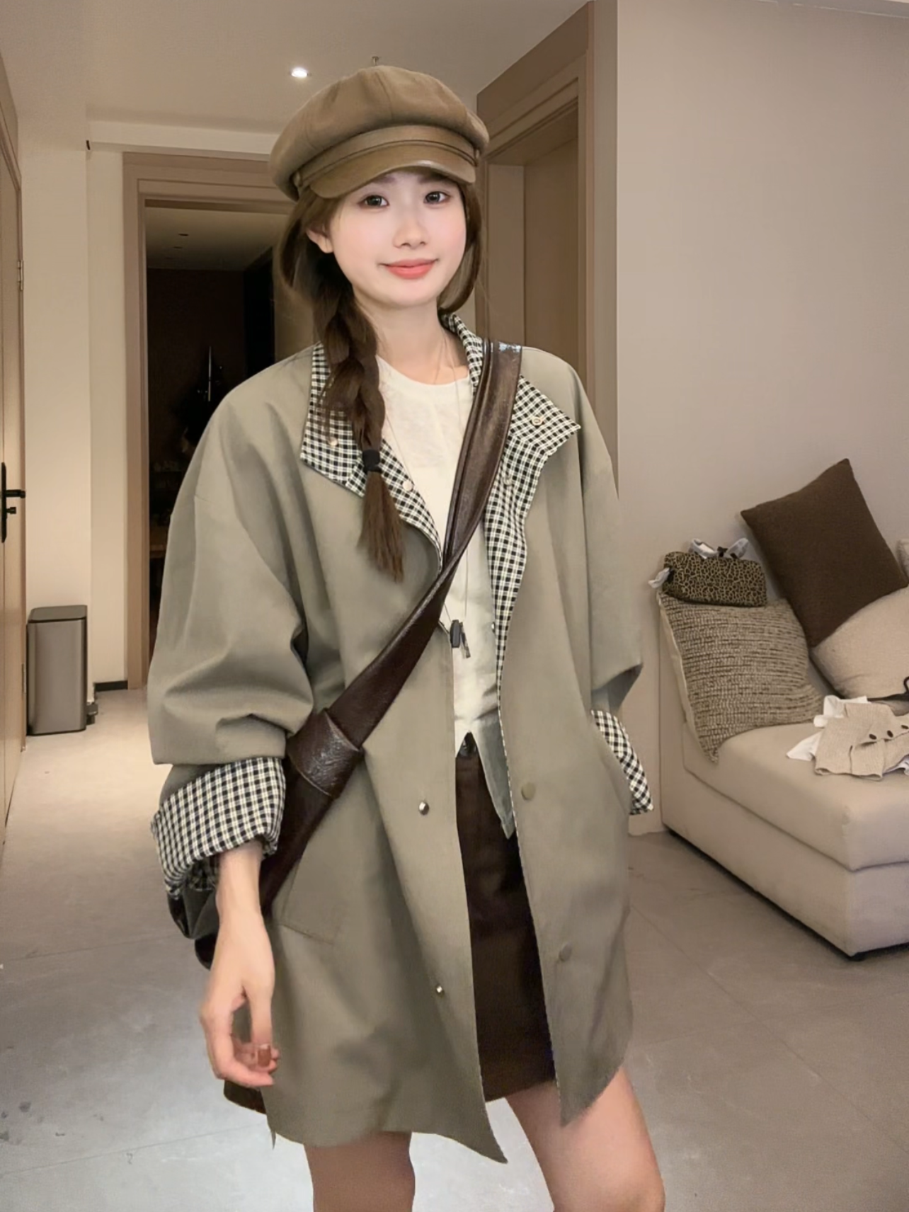 韩11韩系双面立领短款风衣女2025秋季新款双面设计拼接格纹外套