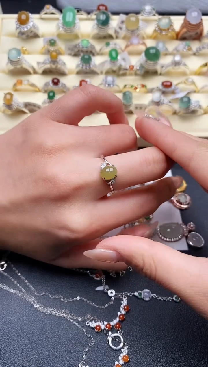 【闪购商品】翡翠戒指银S925镶嵌555555+8