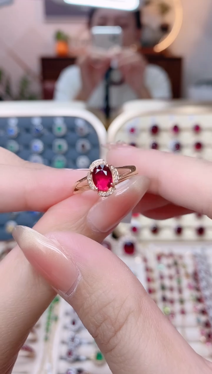 18K金戒指18K金镶嵌碧玺1