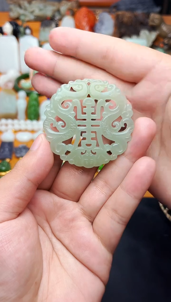 【闪购商品】和田玉车挂未镶嵌车挂01