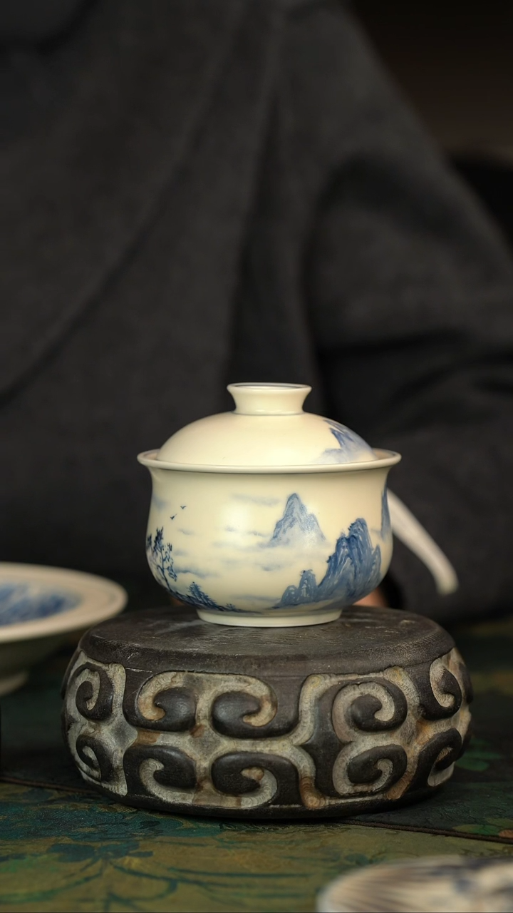 【闪购商品】初六好物分享@@青花山水盖碗