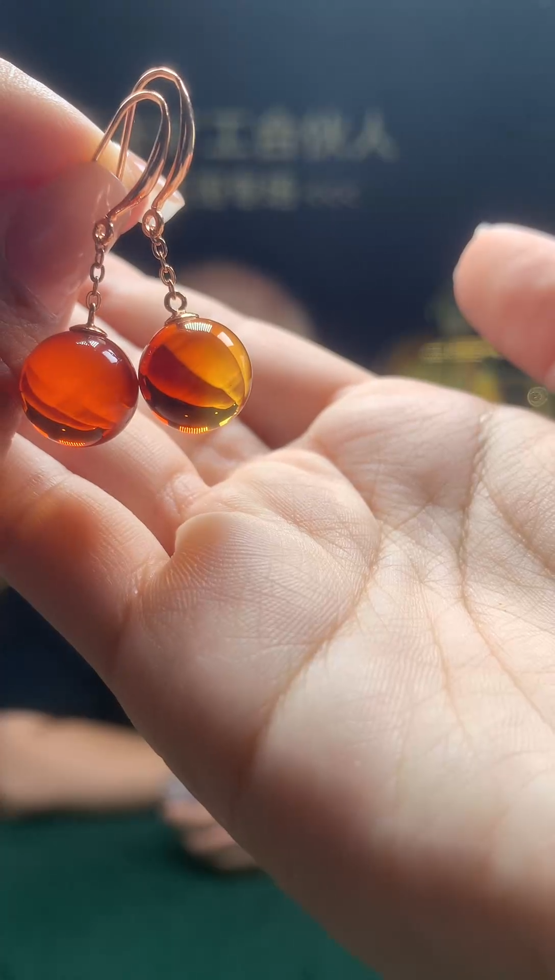 琥珀银S925镶嵌耳饰多米矿工严选