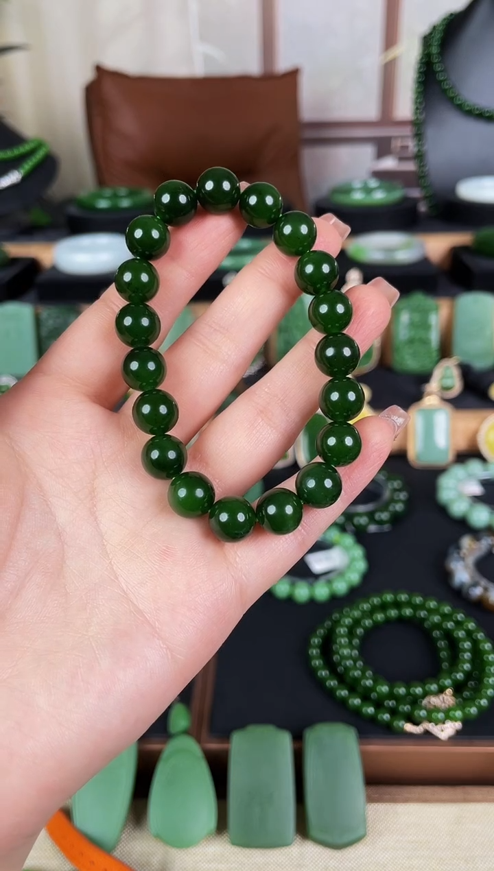 未镶嵌手串和田玉（碧玉）碧玉手串