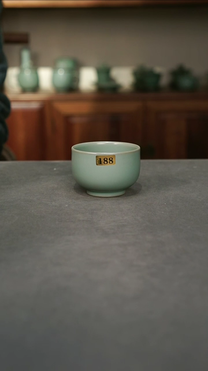 【闪购商品】君子汝瓷【福利】罗汉杯188