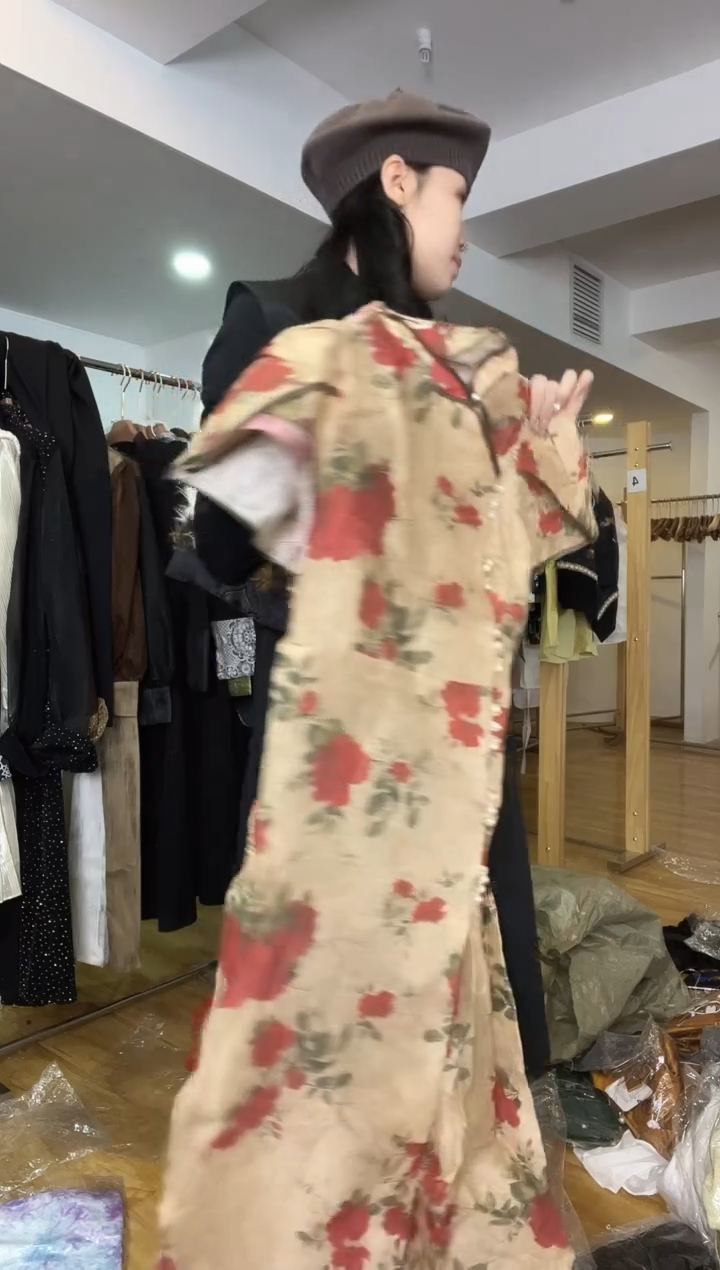 L码        105-115斤  裙子