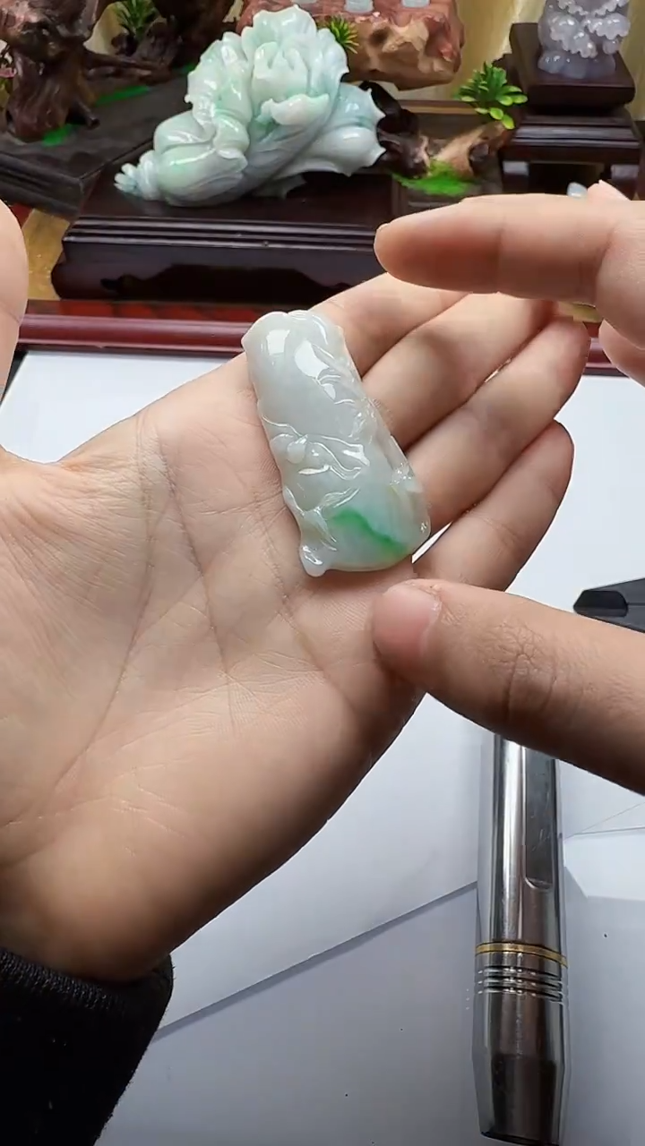 吊坠(不含链)未镶嵌翡翠1