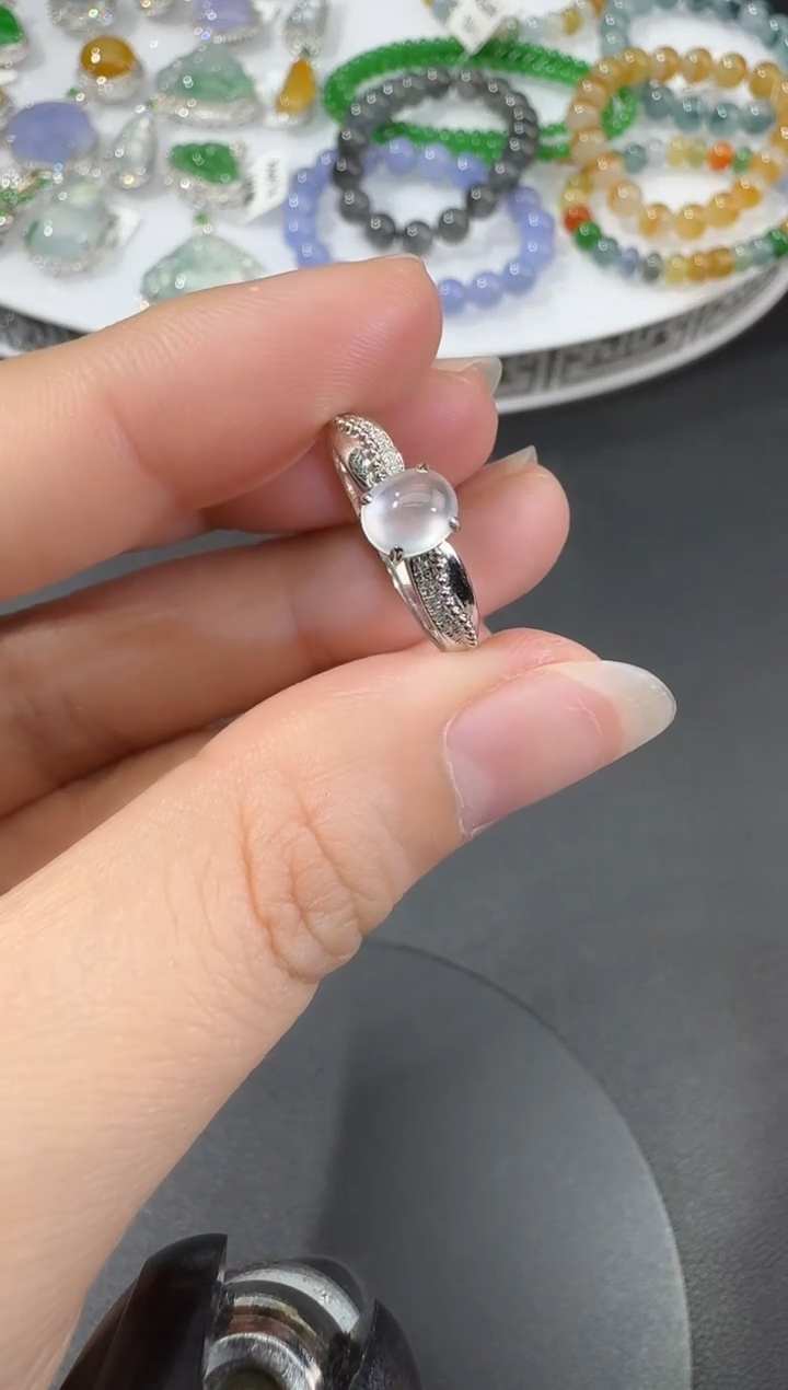 【闪购商品】翡翠戒指18K金镶嵌H0305-S110-23