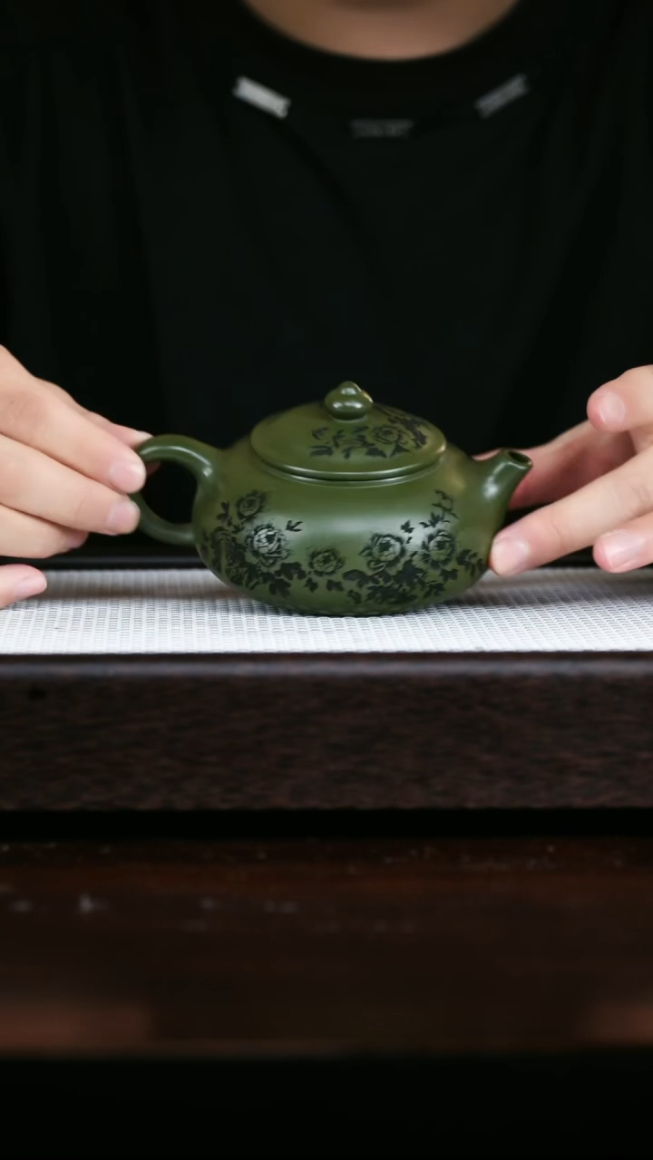 茶杯紫砂绿泥寒江230cc