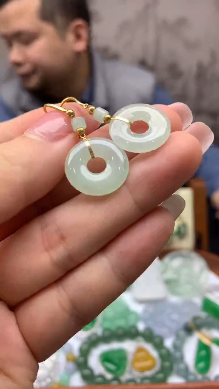 【闪购商品】翡翠耳饰18K金镶嵌37-天然翡翠