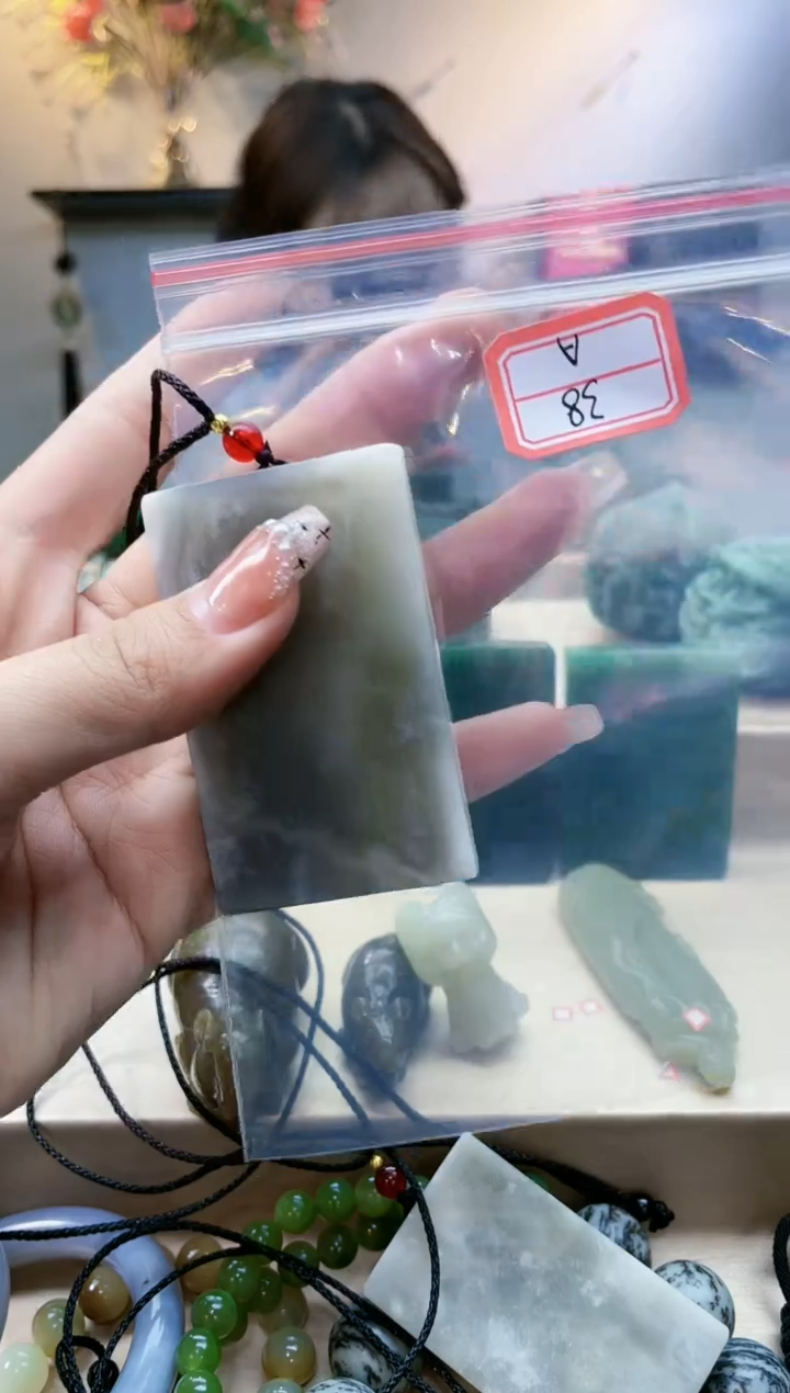 【闪购商品】和田玉挂件未镶嵌1