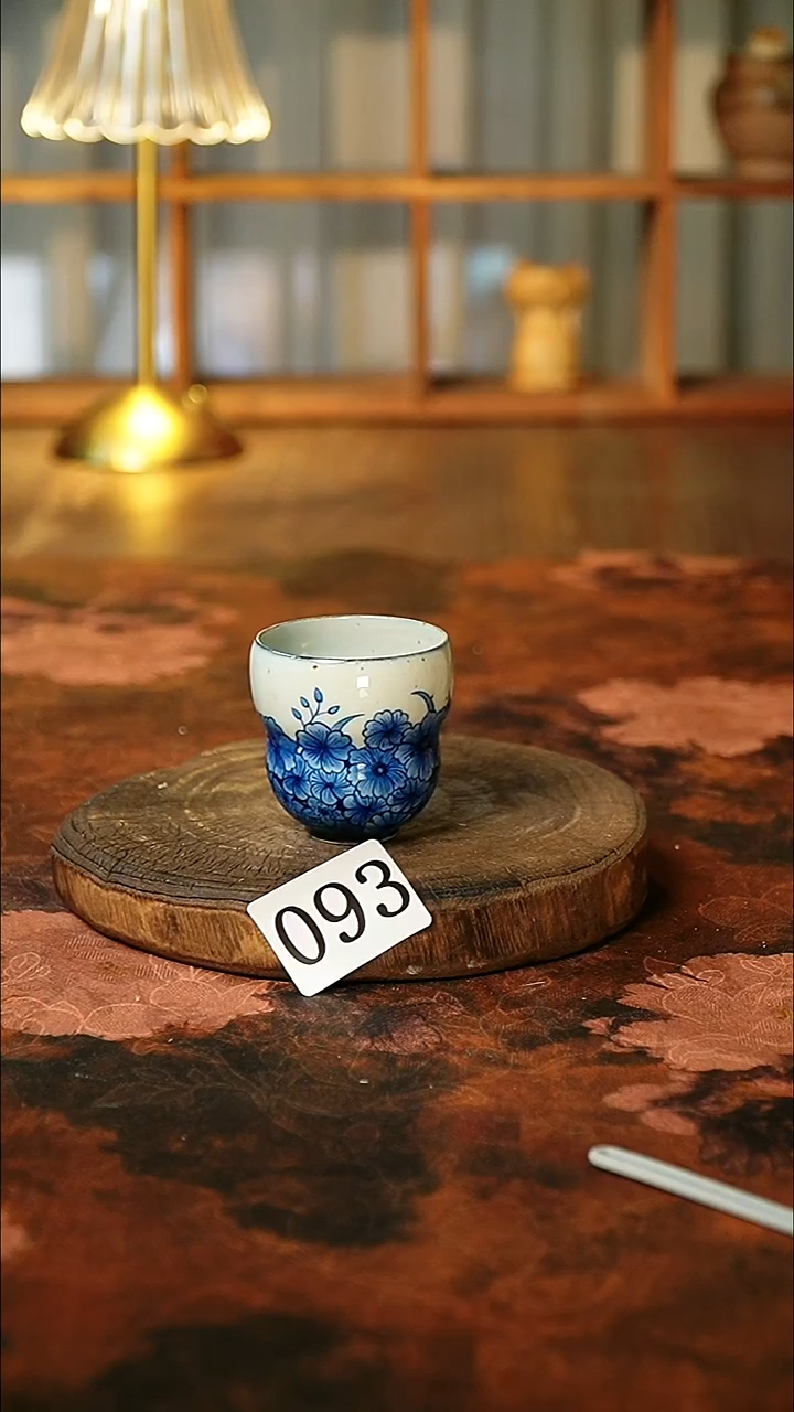 茶碗............093