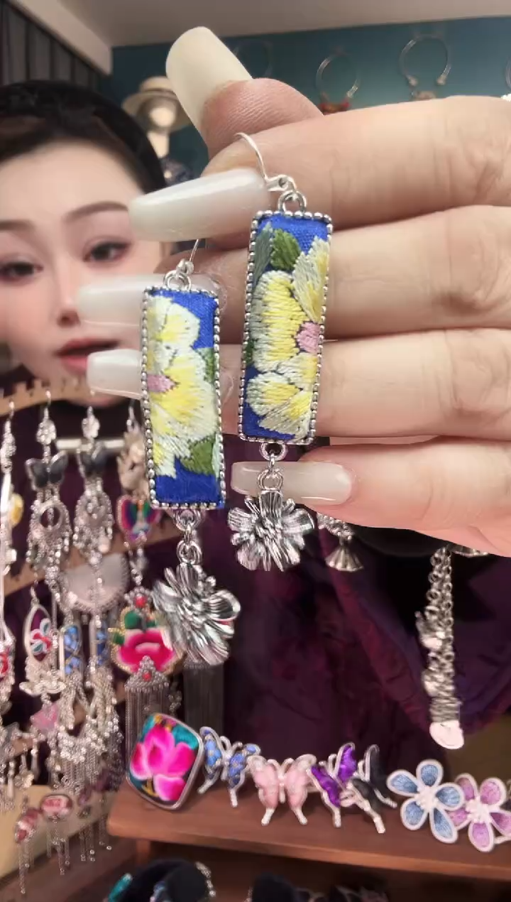 刺绣纯手工民族风刺绣耳环