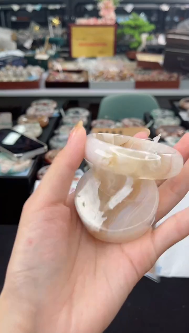 【闪购商品】石英质玉手镯未镶嵌54圈口（不退不换）1503811