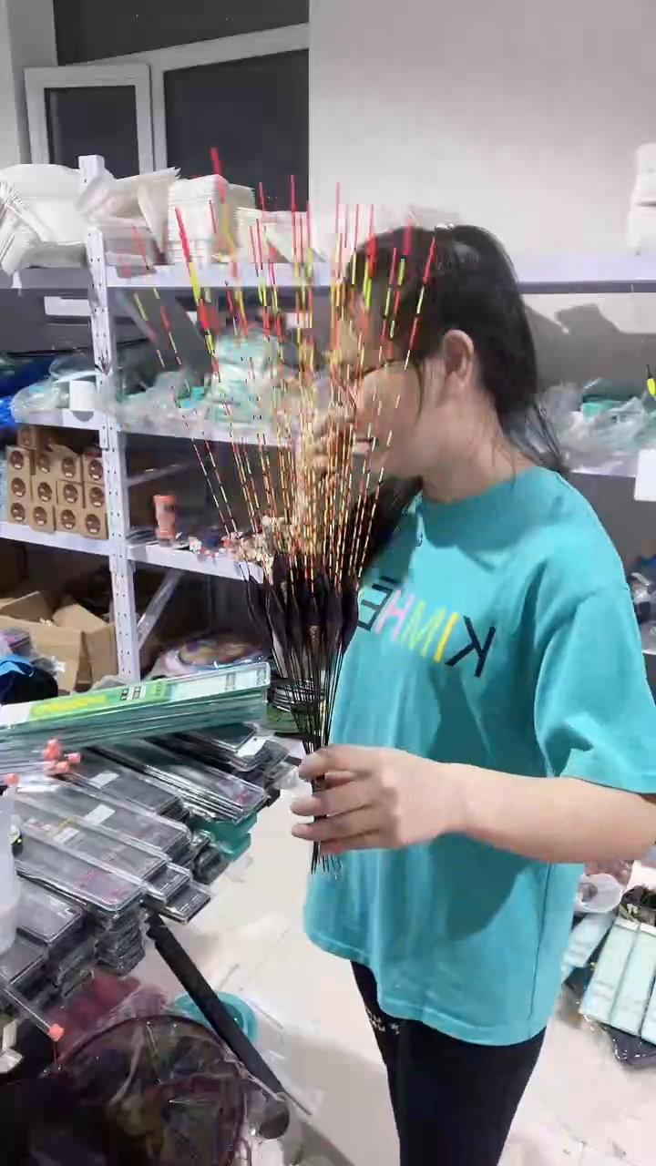 黑紫色 1 2 3 发4支