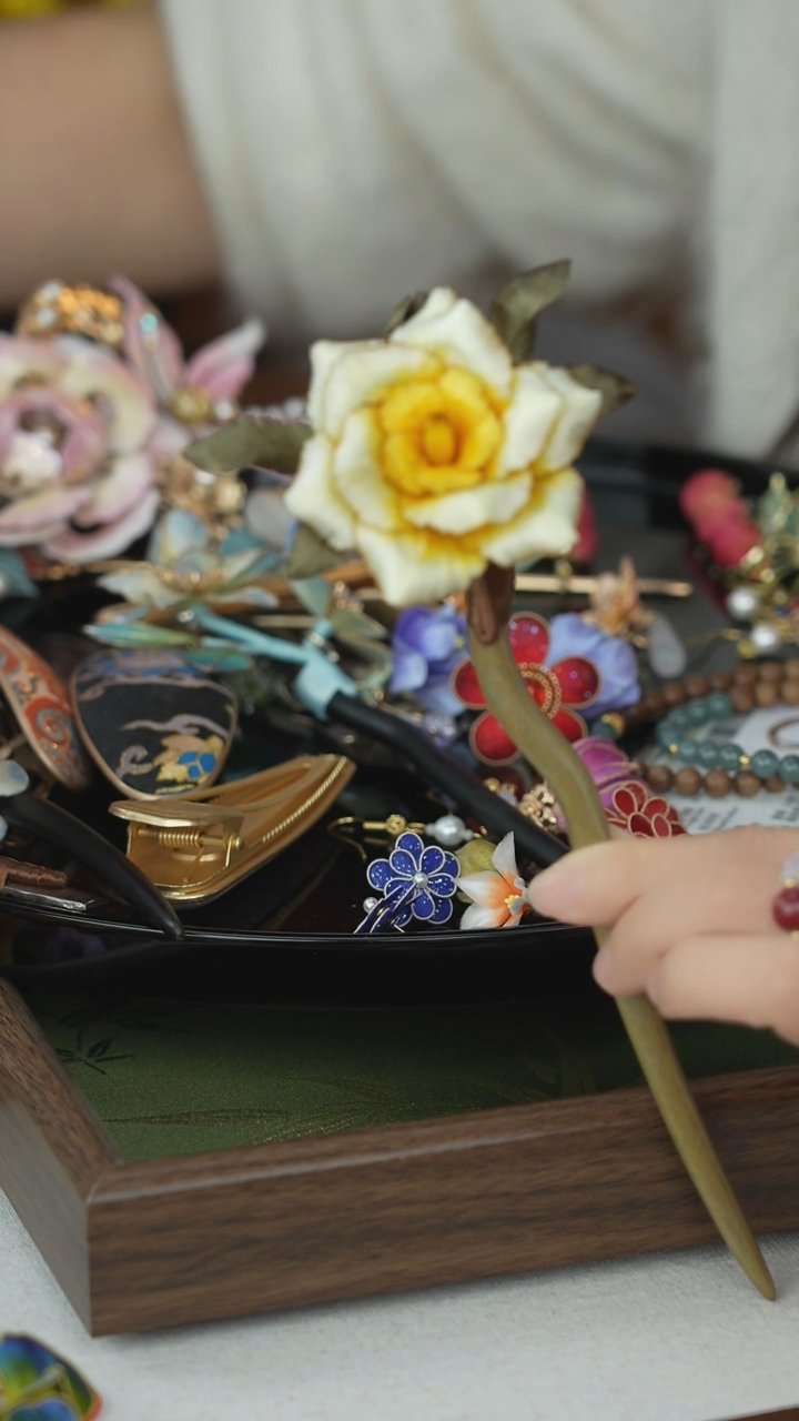 刺绣闪购纯手工非遗国风饰品