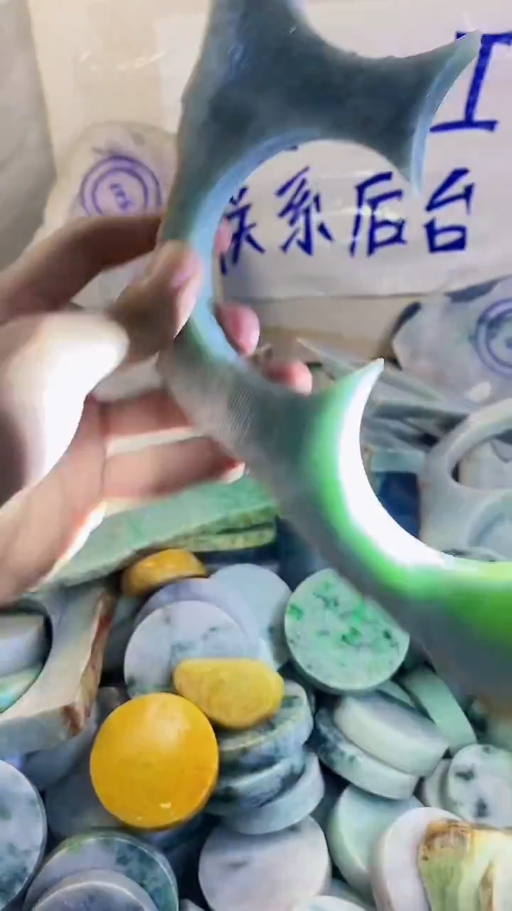 裸石翡翠纯天然A货翡翠214