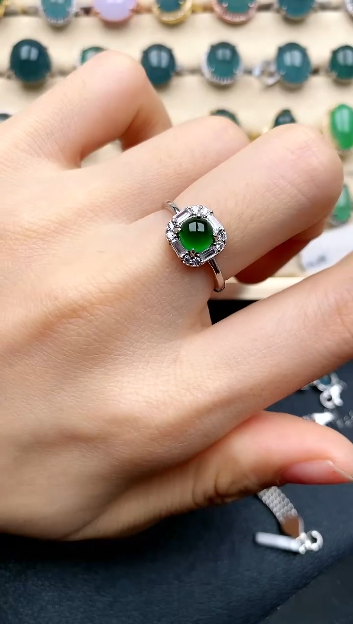 【闪购商品】翡翠戒指银S925镶嵌....