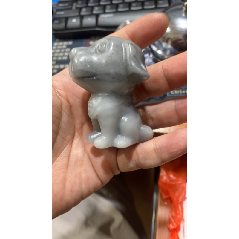 C  39  烟灰小狗手持