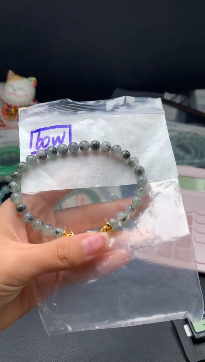 未镶嵌挂件翡翠45  卡5.8