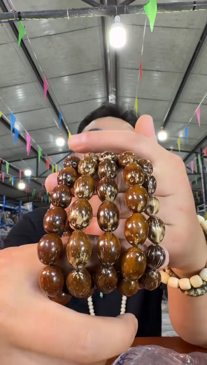 紫金鼠手串A2实物为准