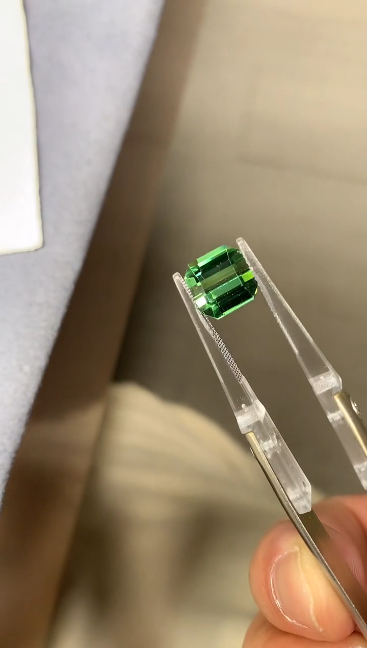 【闪购商品】碧玺裸石未镶嵌4.39ct 9