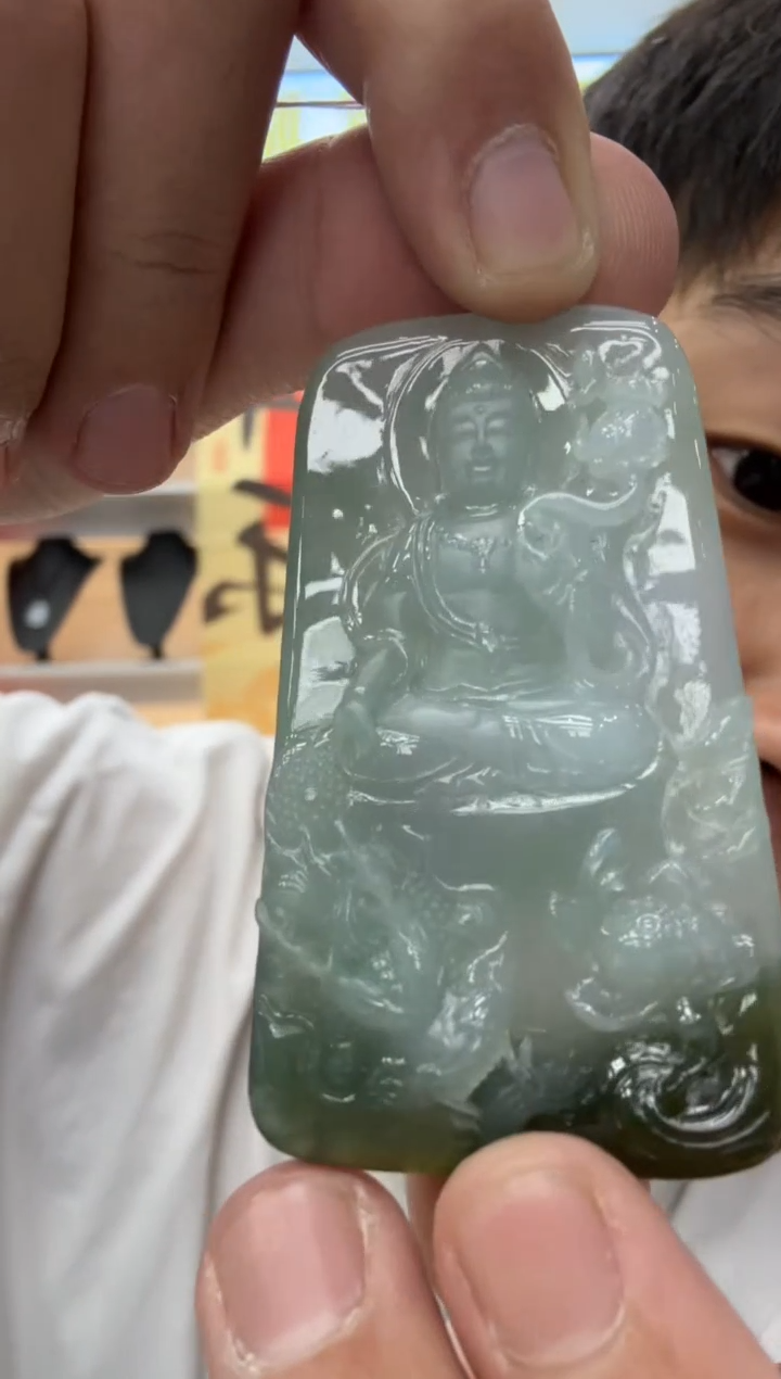 【闪购商品】翡翠颈饰未镶嵌天然翡翠A货孤品一件