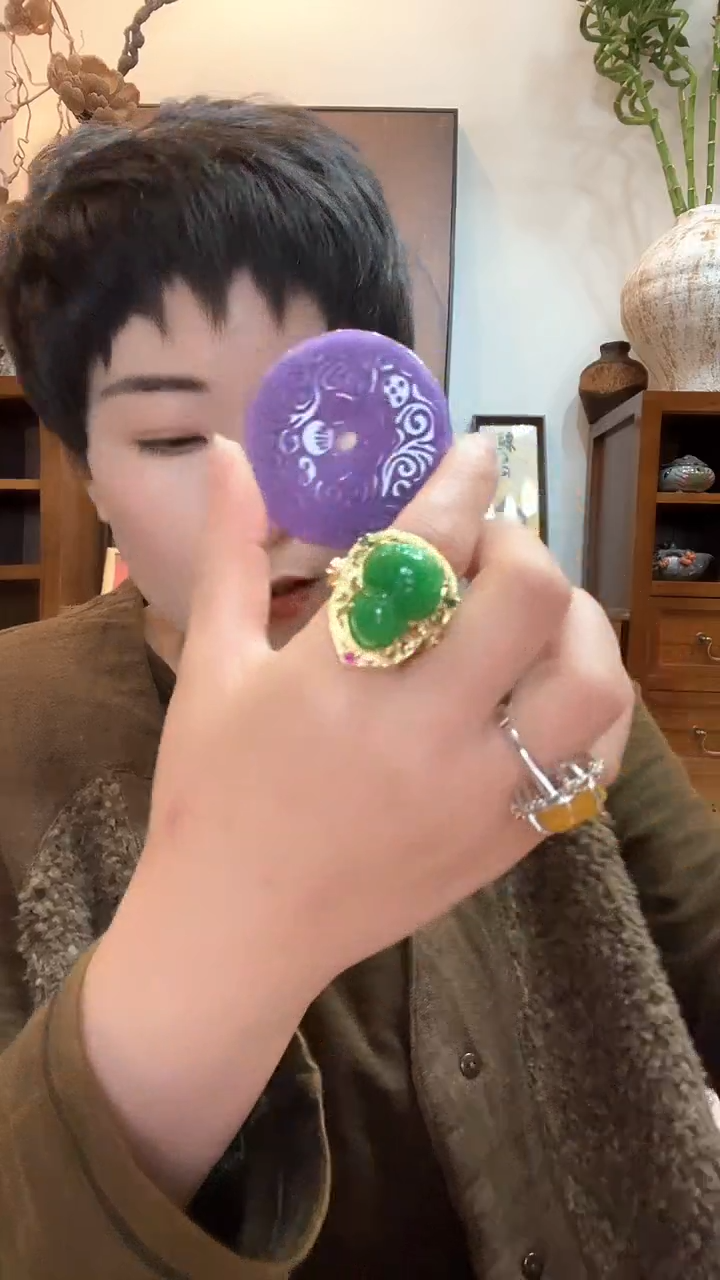 吊坠(赠链)未镶嵌翡翠暖***?907