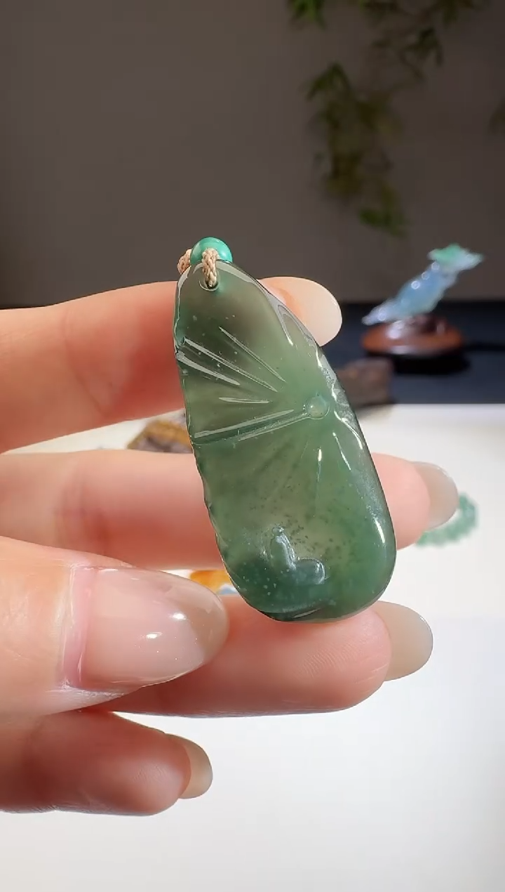 【闪购商品】翡翠颈饰未镶嵌【鑫鑫】