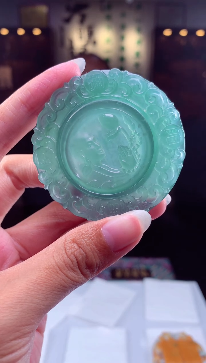 【闪购商品】定制翡翠未镶嵌挂件发货（拍一发一）