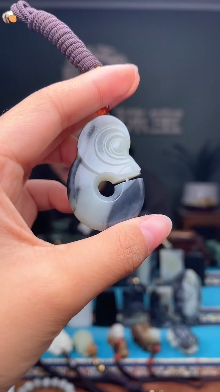 未镶嵌和田玉挂件1