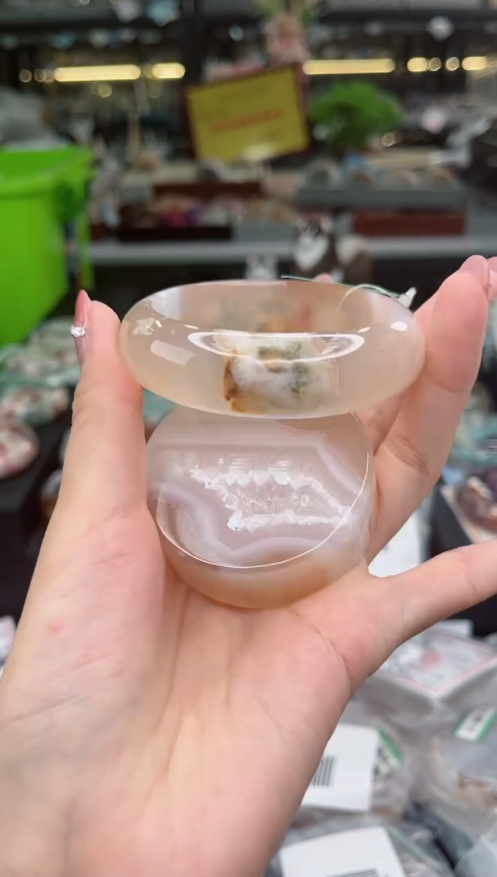 【闪购商品】石英质玉手镯未镶嵌55圈口（赠品镯心）3488501