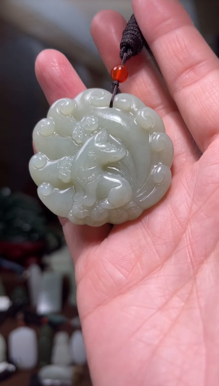 颈饰未镶嵌和田玉·