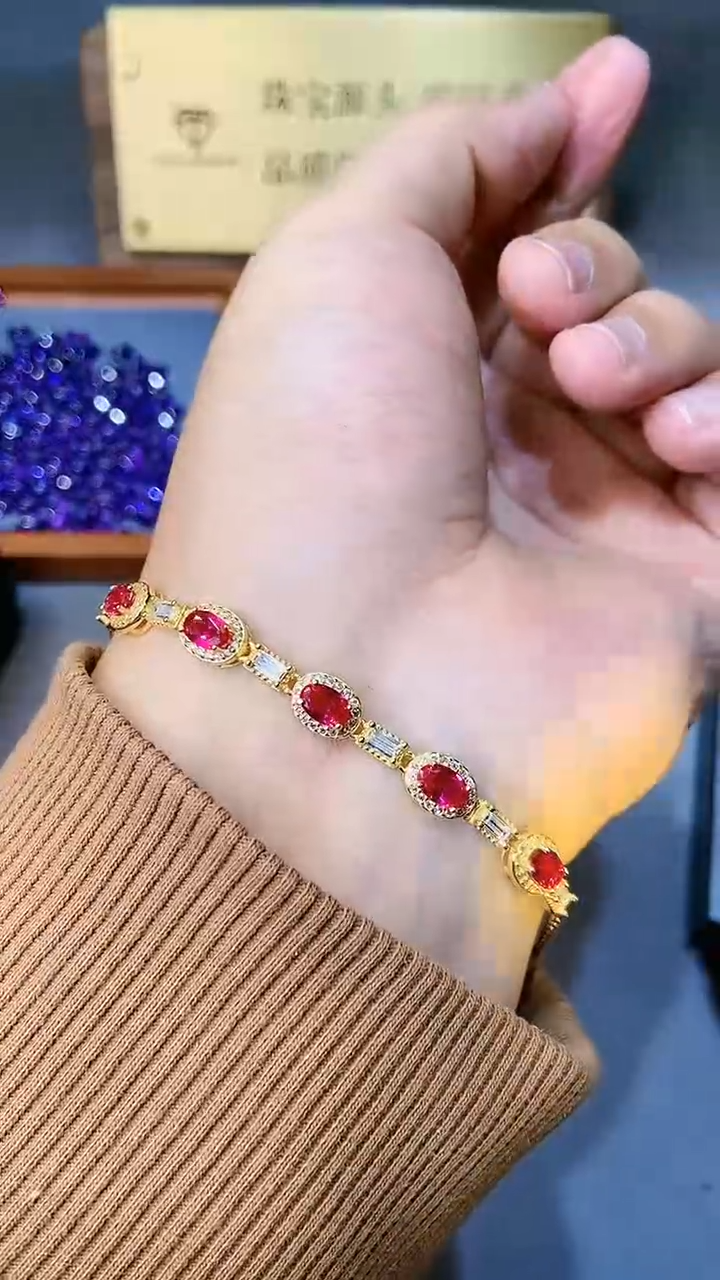 【闪购商品】红宝石手链银S925镶嵌354