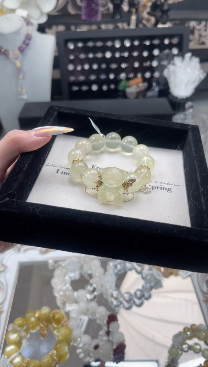 【闪购商品】水晶手链未镶嵌天然水晶 多样性发货