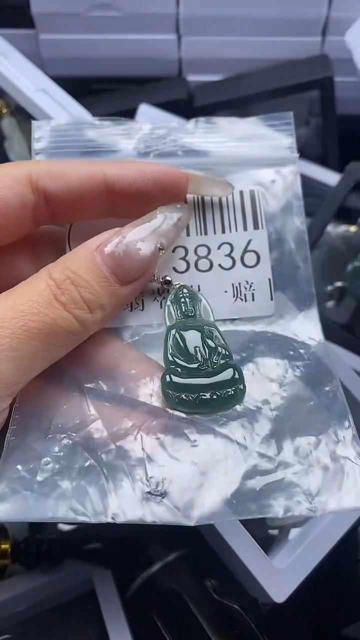 颈饰未镶嵌翡翠3836