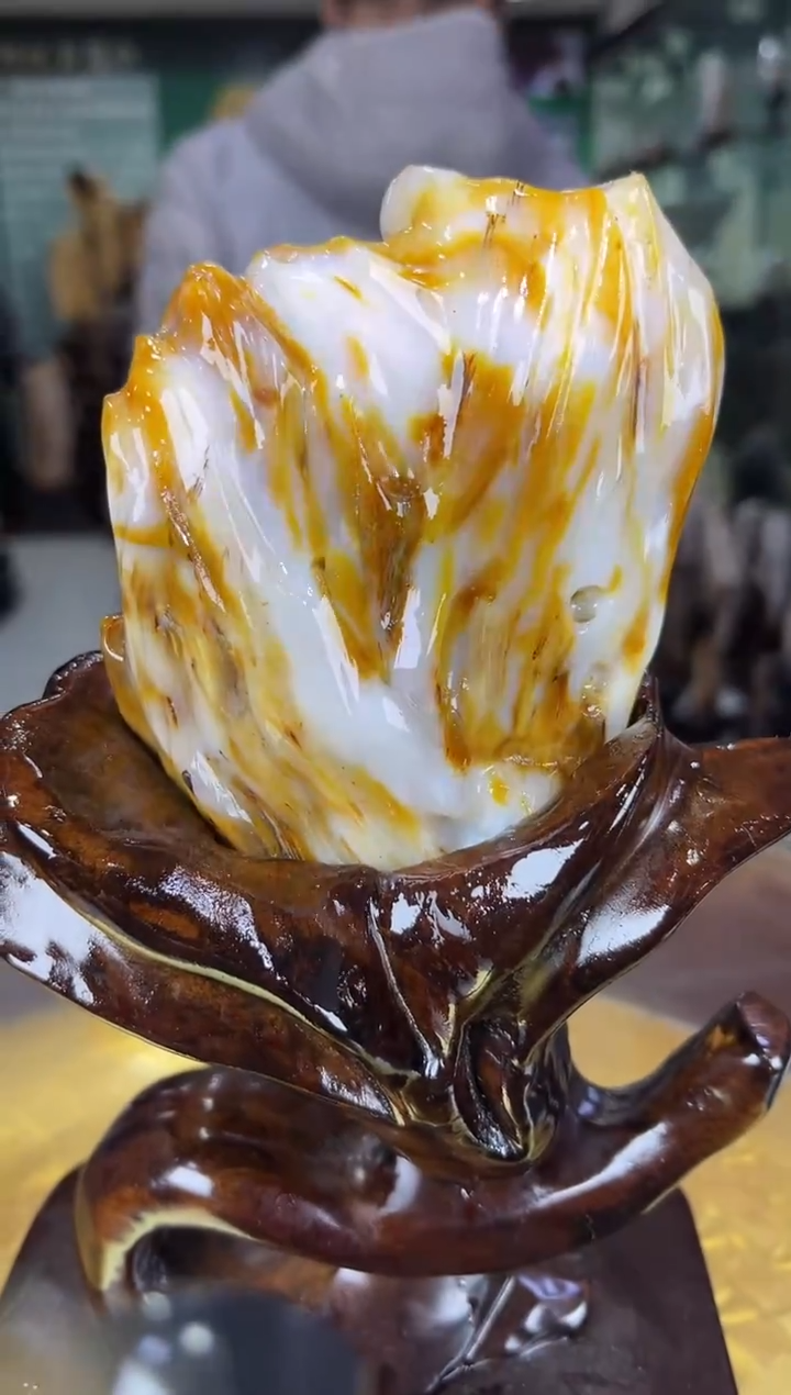 缅甸天然树化玉摆件