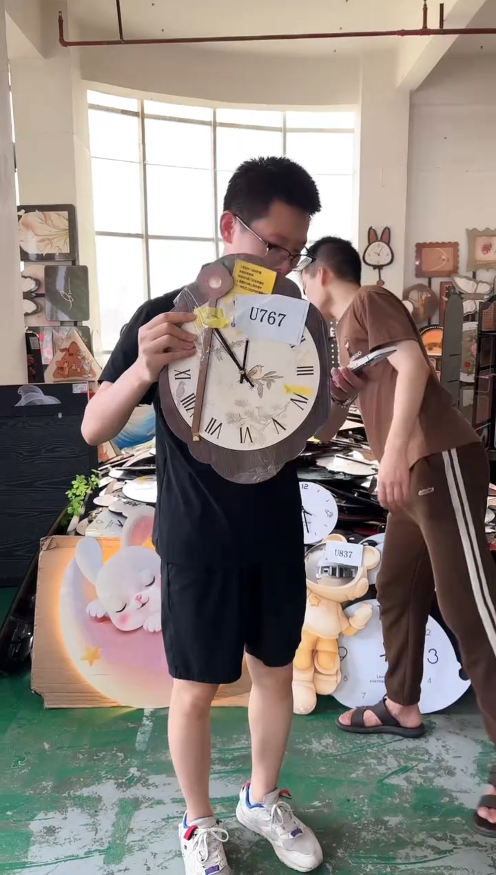 横款孤品果果微瑕闪购U767