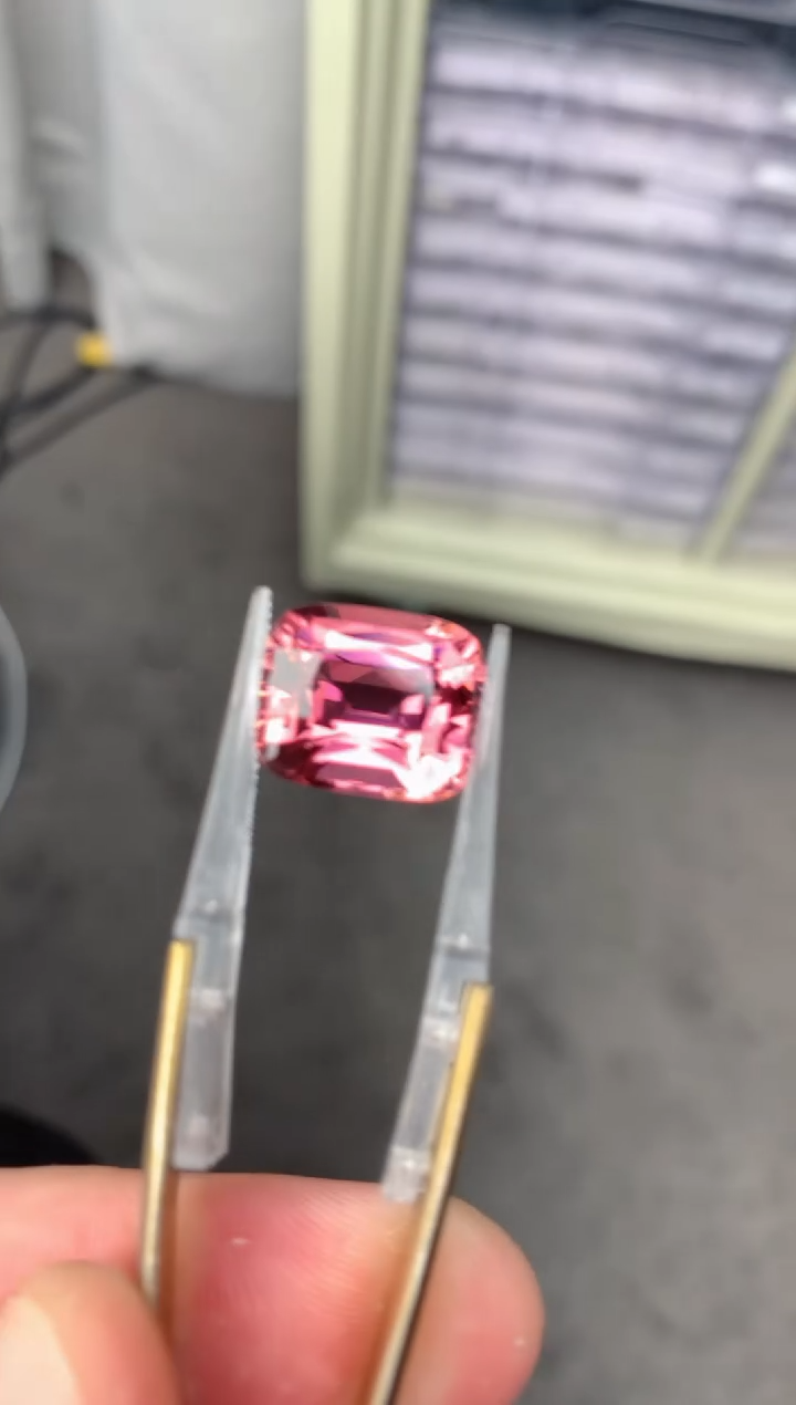 【闪购商品】碧玺裸石未镶嵌13ct粉碧玺